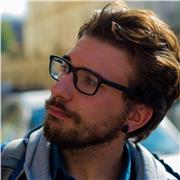 Insegnante di letteratura, grammatica e storia, disponibile a Torino e online